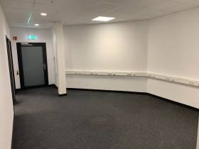 Großzügige und helle Bürofläche