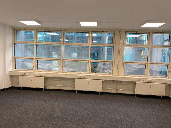 Großzügige und helle Bürofläche — Bild 5