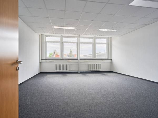 Exklusive Büroeinheiten mit Teeküche sowie Lager/Produktionsfläche — Bild 2