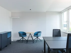 Modernes Teambüro in Business Center in Stuttgart-Mitte