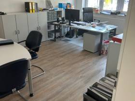 Büroraum / Büroräume / Squad-Team-Büro / Bürogemeinschaft / FixDesk