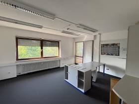 Büroflächen im Gewerbepark Rottendorf - Optional Hallenfläche buchbar