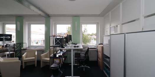 Flexible Büroräume in Köln-Ehrenfeld – 20–28 m², 4-6 Arbeitsplätze