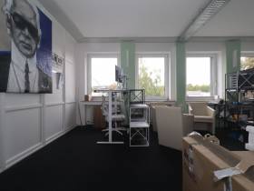 Büroräume in Köln-Ehrenfeld – 20–28 m², 4-6 Arbeitsplätze