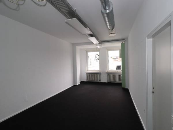 Helle Büroräume in Köln-Ehrenfeld — Bild 6