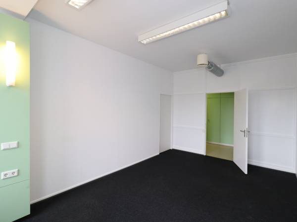 Helle Büroräume in Köln-Ehrenfeld — Bild 7