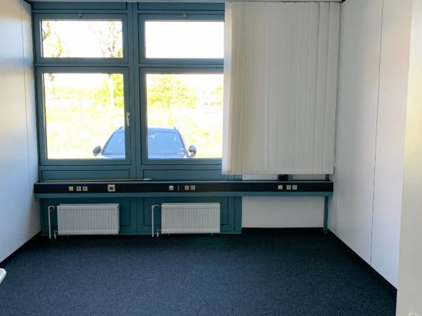 Einladende Büroeinheit im Grünen — Bild 2