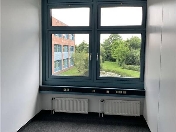 Einladende Büroeinheit im Grünen — Bild 4