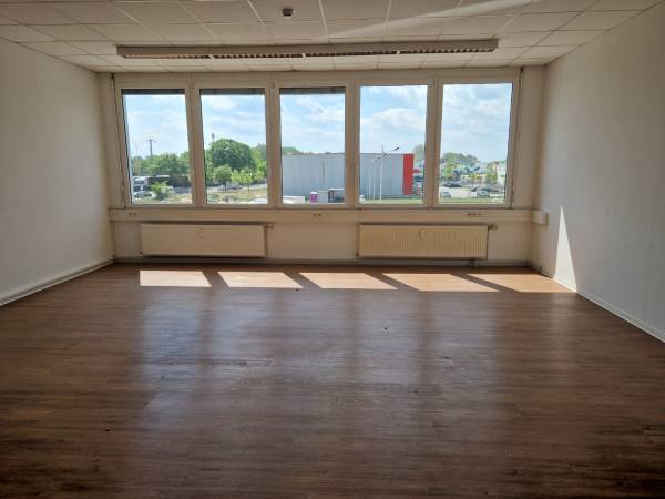 Schöne moderne Bürofläche mit eigenem Empfangsbereich — Bild 2