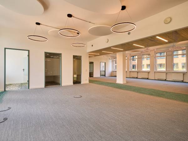 Büroeinheiten in exklusivem Bürogebäude — Bild 7