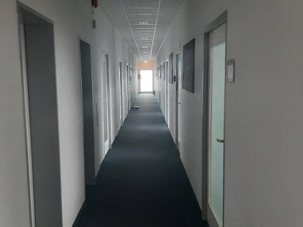 Helle Bürofläche im 2. Obergeschoss — Bild 3