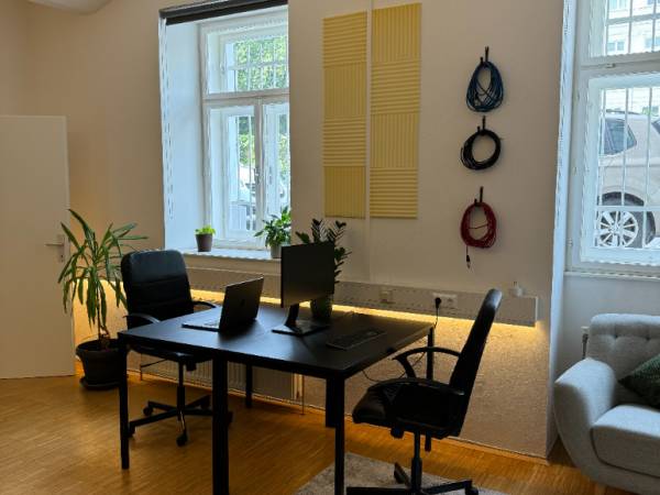 CoWorking Space mit Studio Meeting und Lagerraum — Bild 2