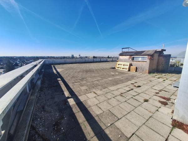 Skyline Bürofläche mit großzügiger Dachterrasse — Bild 8
