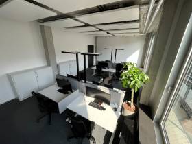 Büros, Coworking-Bereiche und Eventflächen im South Horizon