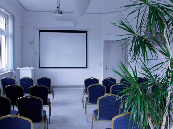 Moderner Coworking Space in Ettlingen West — Bild 7