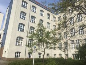 Im Herzen von Moabit: 3 Arbeitsplätze in Bürogemeinschaft frei