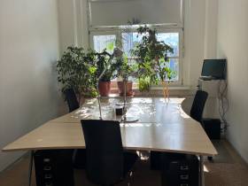 Im Herzen von Moabit: 3 Arbeitsplätze in Bürogemeinschaft frei