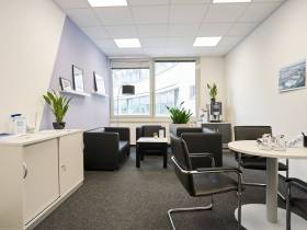 Ihr exklusives geschäftliches Zuhause in Flughafennähe