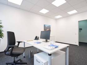 Ihr exklusives geschäftliches Zuhause in Flughafennähe