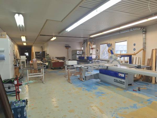Bürofläche mit geräumiger Werkstatt / Produktion — Bild 2