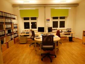 1 Büroraum 30m² in Berlin-Lichtenberg zu vermieten