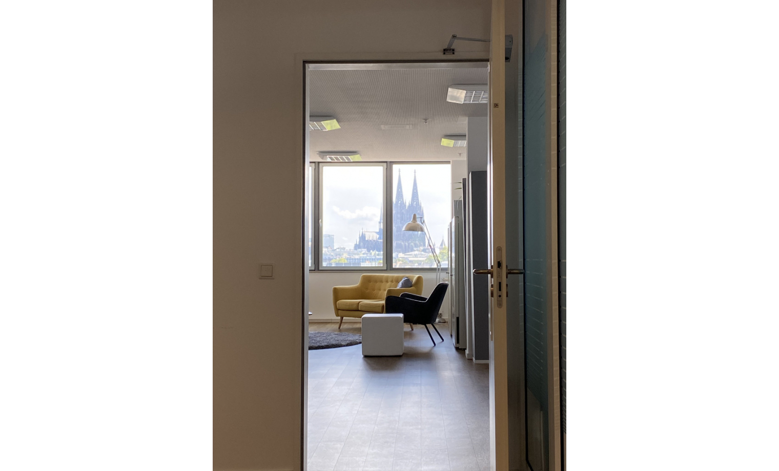 Büro auf Zeit Im Mediapark Köln Neustadt-Nord