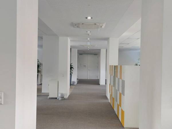Exklusive Büroeinheit mit großzügigen Gemeinschaftsflächen — Bild 7