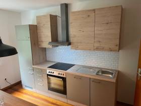 6 Schreibtischplätze im ruhigen Shared Office im Grünen