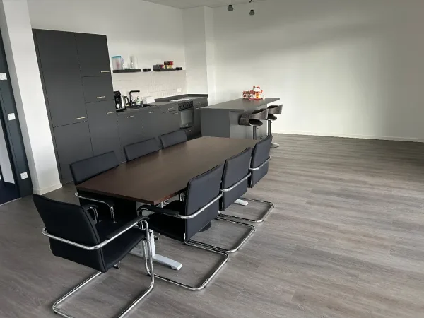 Abschließbares Büro in Aichtal (Aich) – Moderne Praxis in Bürogemeinschaft in Aichtal-Aich — Bild 4