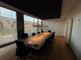Premium Coworkingflächen in Trier – frisch renoviert & repräsentativ