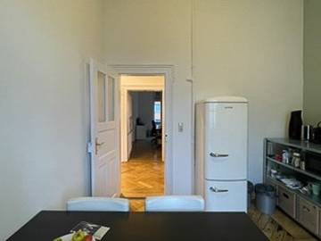 Historisches Architekturbüro mit voll ausgestattetem Raum in — Bild 4