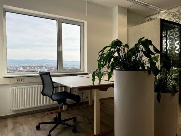 Moderne & inspirierende Bürogemeinschaft in Niedernberg — Bild 2