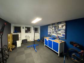 Gepflegte Souterrain-Bürofläche im Herzen Frankfurts