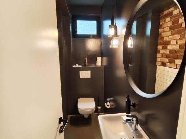 Moderne, abgeschlossene Büroeinheit in Düsseldorf-Heerdt — Bild 8