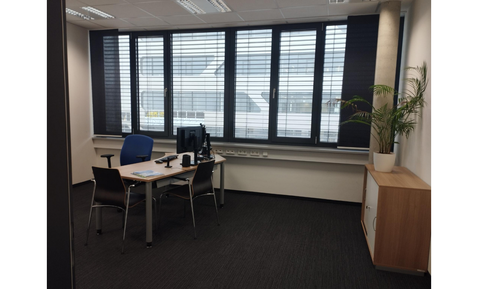 Büroraum Im Rollfeld Baden-Baden 