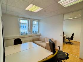 Modernes Büro in zentraler Lage Inkl Lagerfläche