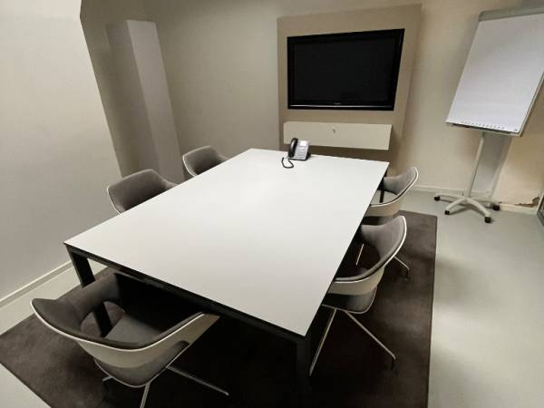 Abschließbares Büro in Köln (Neustadt-Süd) – Hochwertiger Büroraum in inspirierender Bürogemeinschaft in — Bild 6