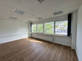 Renoviertes Büro im Gewerbepark Stellingen