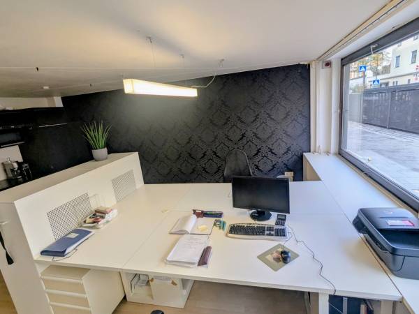 Ruhige Coworking Plätze in kleiner Bürogemeinschaft in — Bild 6