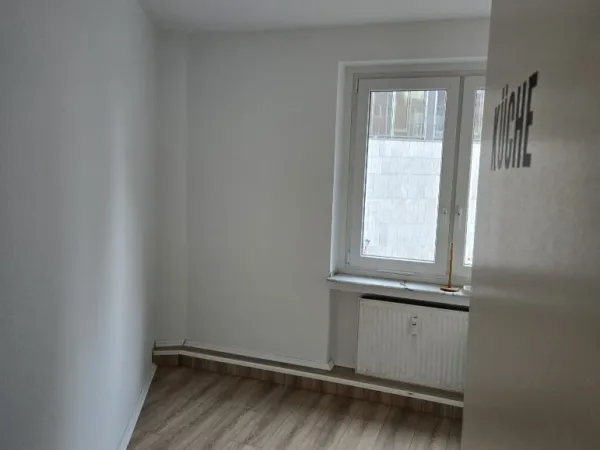 Abschließbares Büro in Düsseldorf (Oberbilk) – Professionelle Büroräume in Bürogemeinschaft in Düsseldorf-Oberbilk — Bild 8