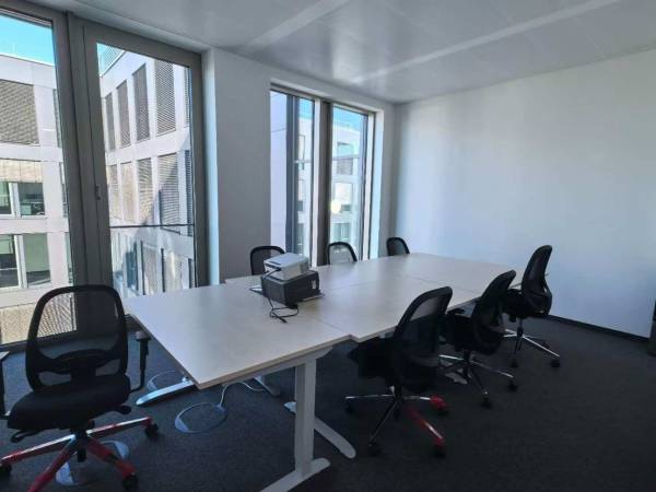 Moderne Bürogemeinschaft im Neubau in München-Feldmoching-Hasenbergl — Bild 2