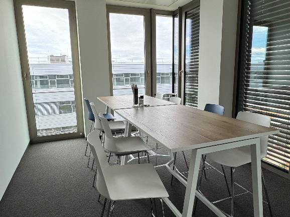 Moderne Bürogemeinschaft im Neubau in München-Feldmoching-Hasenbergl — Bild 3