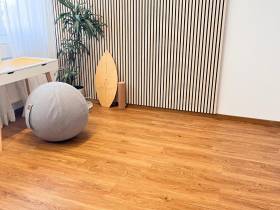 17 m² Büro-Raum für Coaching / Therapie / Beratung: hell, modern, München Ost, perfekte Infrastruktur