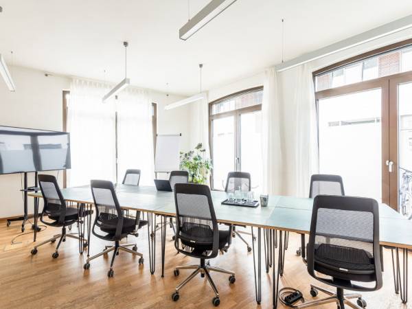 Flexible Büros & Coworking in modernem Business Center in Potsdam — Bild 3