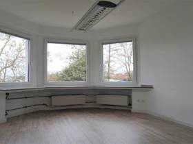 Flexible repräsentative Büros in Uni Nähe