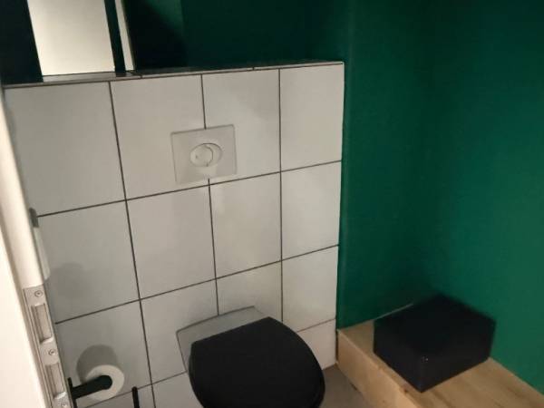 Helles Loft Büro in Bürogemeinschaft auf saniertem Bauernhof in — Bild 6