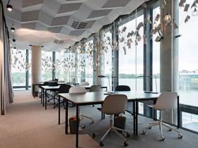 Coworking Space mit Elbblick, direkt am Wasser