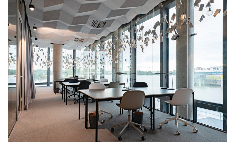 Büro mieten Überseeallee Hamburg HafenCity