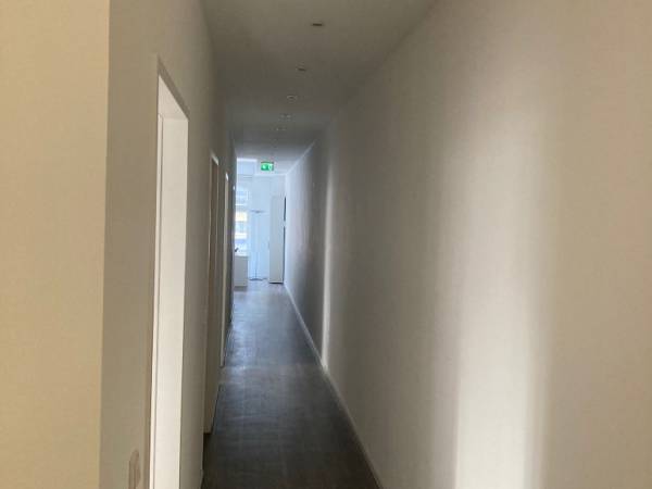 Bürogemeinschaft im stilvollen Altbau in Frankfurt am Main — Bild 3