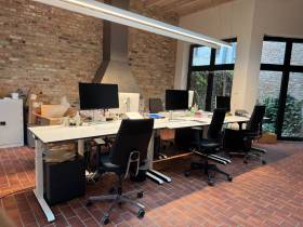 Exklusives und modernes Büro in Bestlage mit Kamin Sofort startklar